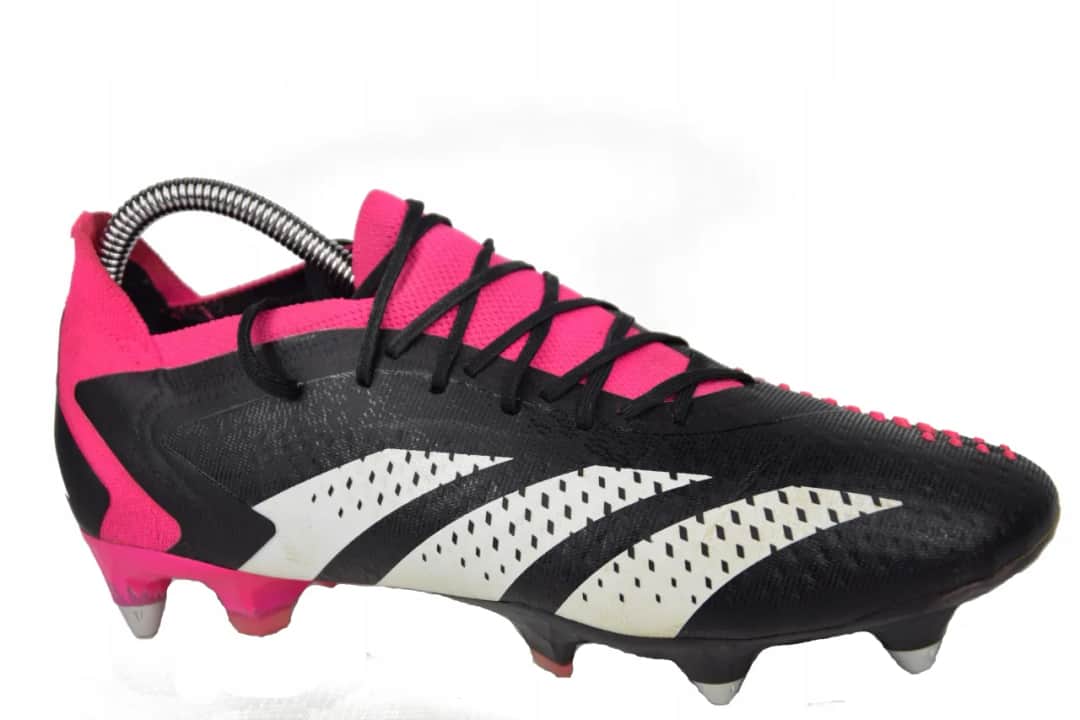 Korki rozmiar 39: Juniorskie czy męskie? Wybierz idealne!